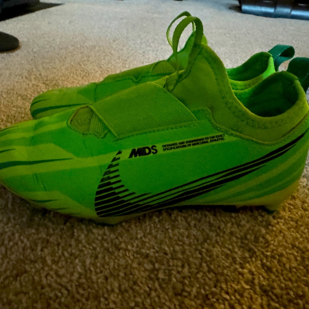 Nike Kids Neon Green Sneakers